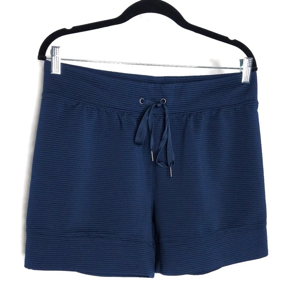 gap workout shorts